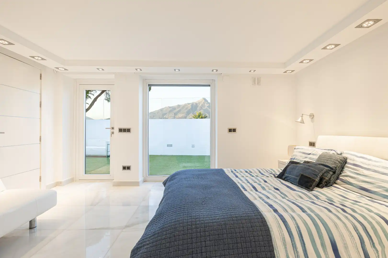 Dormitori de Casa o xalet en venda en Nueva Andalucía