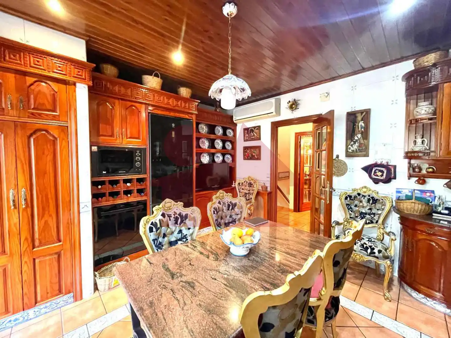 Comedor de Casa adosada en venta en Mollet del Vallès con Aire acondicionado, Calefacción y Jardín privado