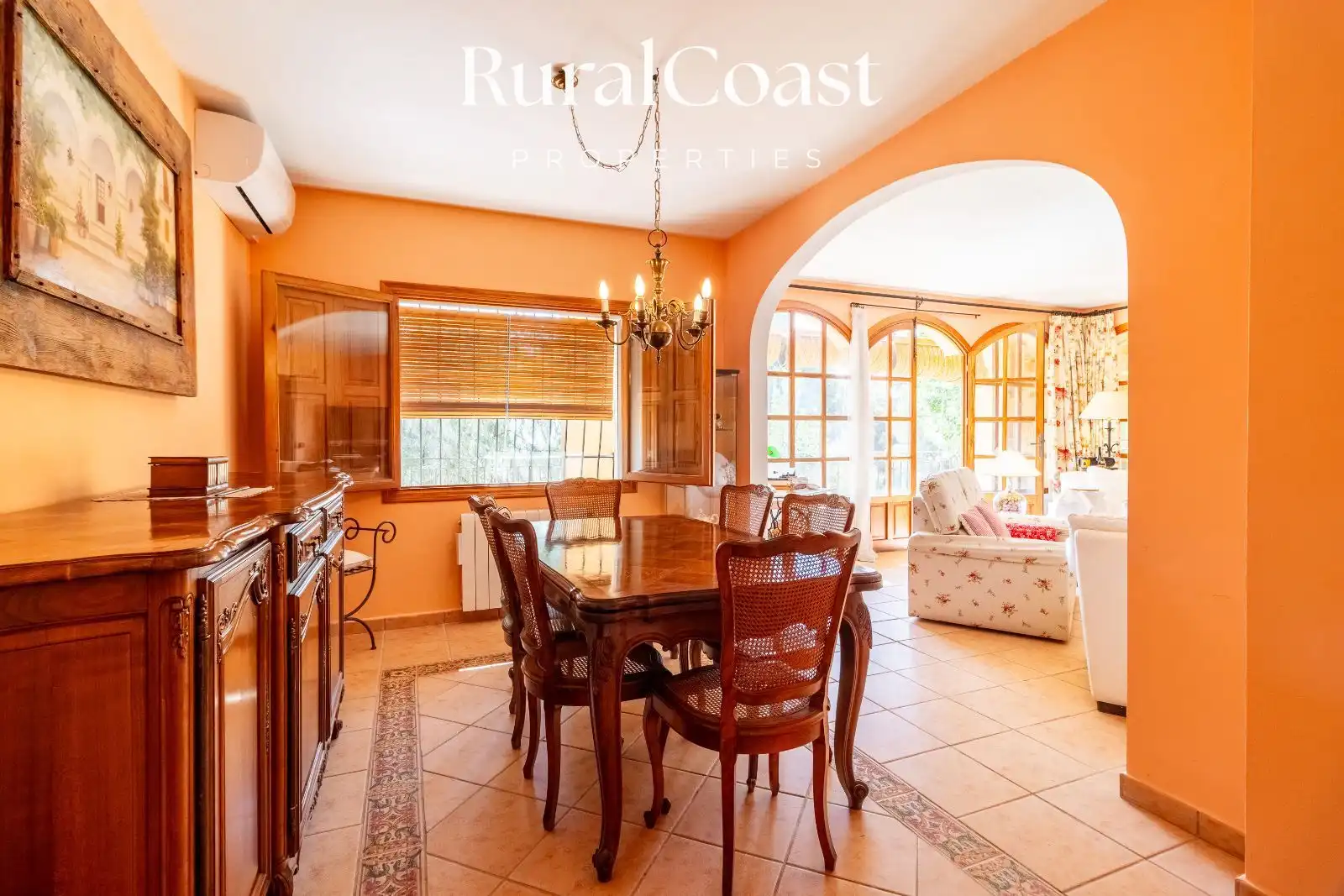 Comedor de Casa o chalet en venta en Tibi con Aire acondicionado, Calefacción y Jardín privado