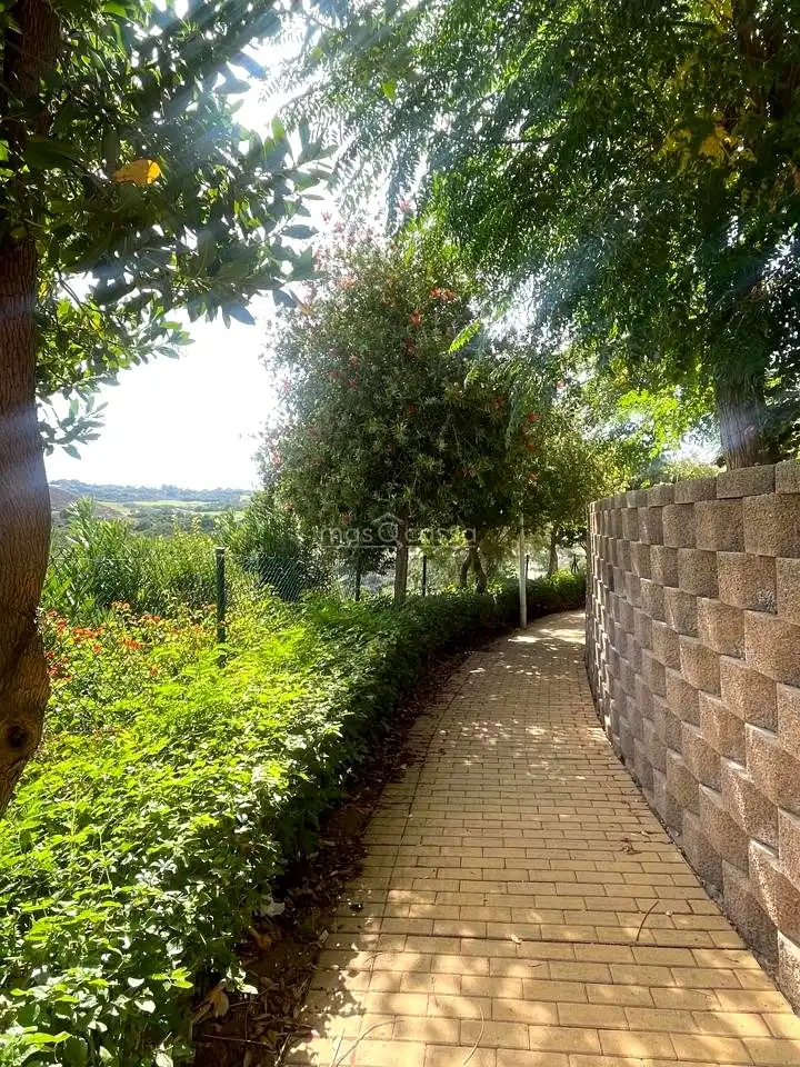 Ground floor for rent in La Alcaidesa