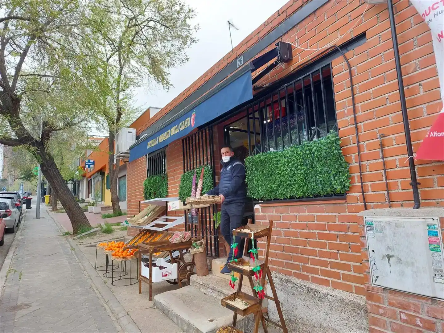 Local de lloguer a Calle de Alfonso Rodríguez Castelao, 26, Peñagrande