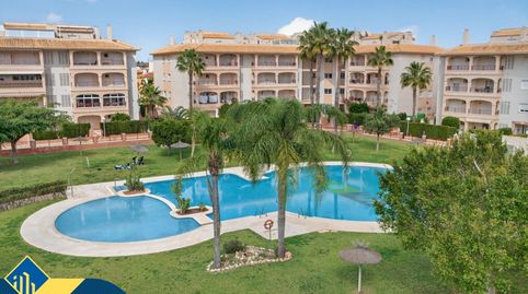Ático con piscina comunitaria en la provincia de Alicante, en Orihuela Costa. 3 dormitorios | 114 m² | A 1,5 km del mar