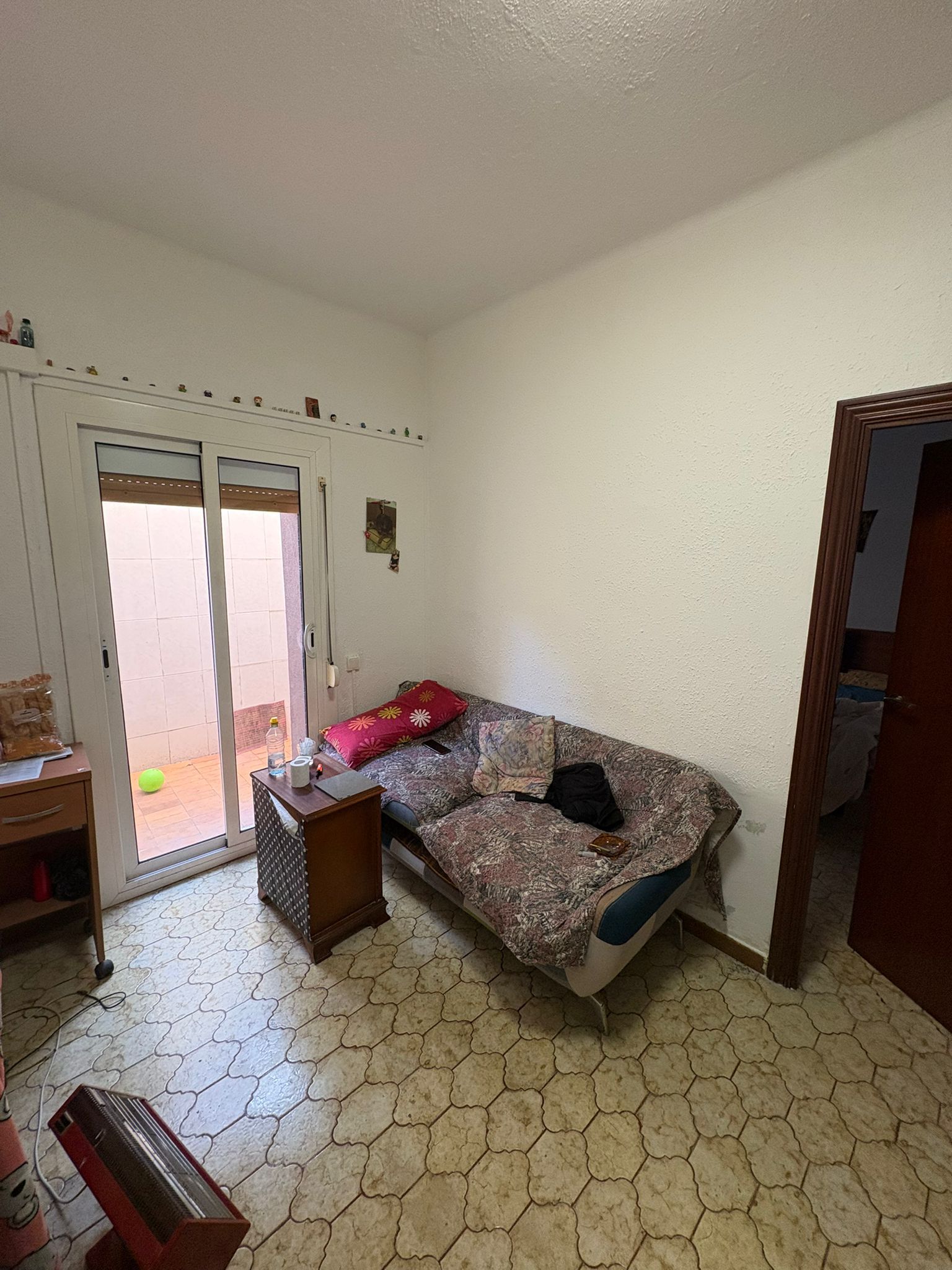 Schlafzimmer von Erdgeschoss zum Verkauf in L'Hospitalet de Llobregat mit Terrasse