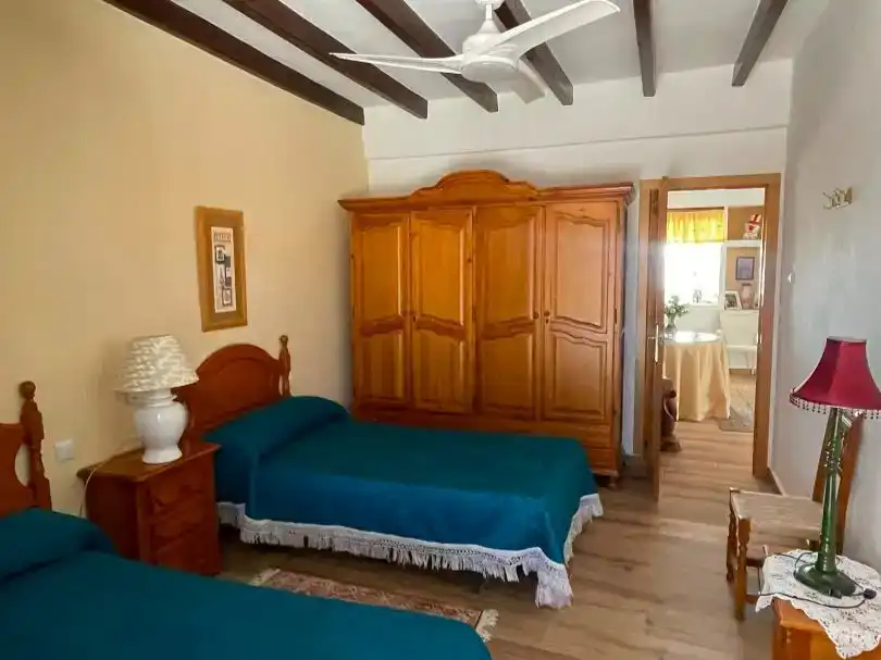 Dormitori de Finca rústica de lloguer en Corteconcepción
