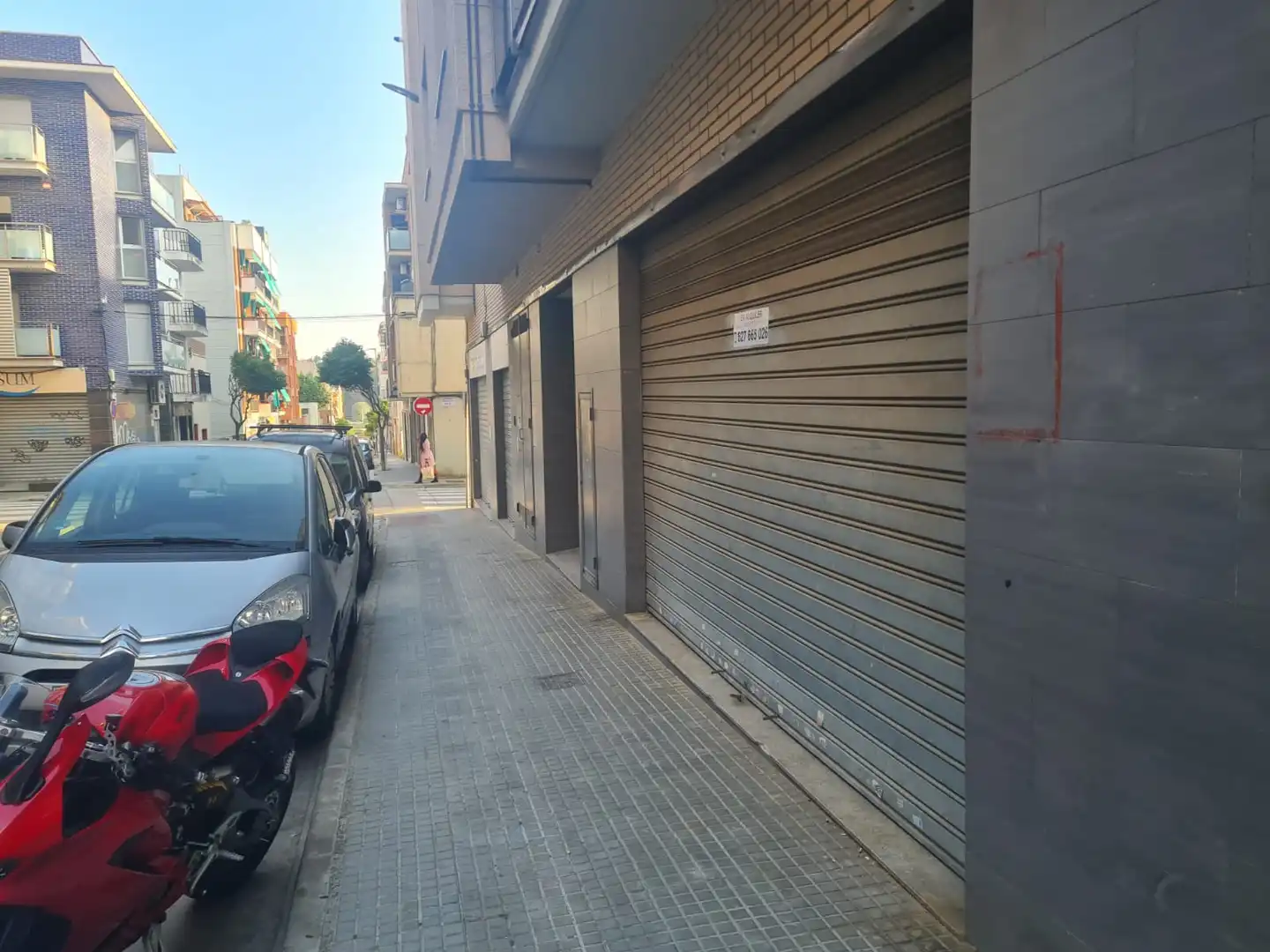 Gewerbefläche zum Verkauf in Carrer dels Ferrocarrils Catalans 16