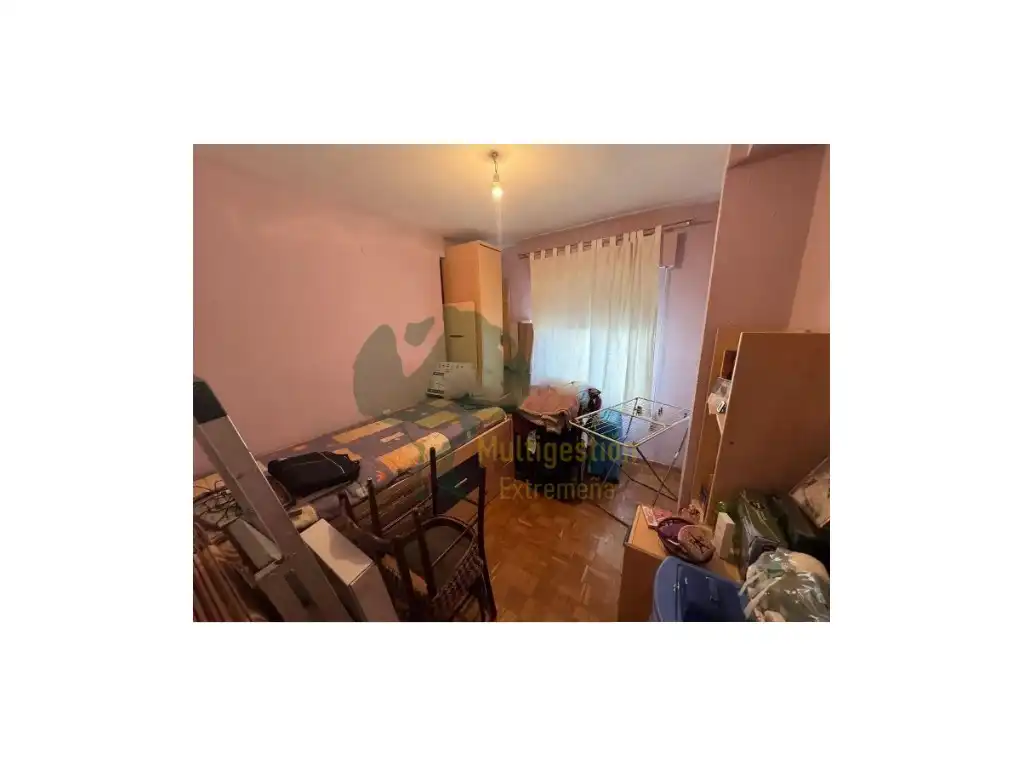 Schlafzimmer von Wohnung zur Miete in Cáceres