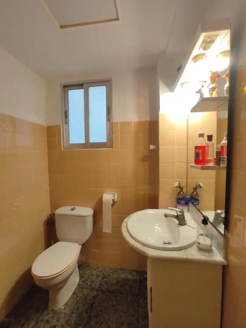Badezimmer von Wohnung zum Verkauf in Valencia