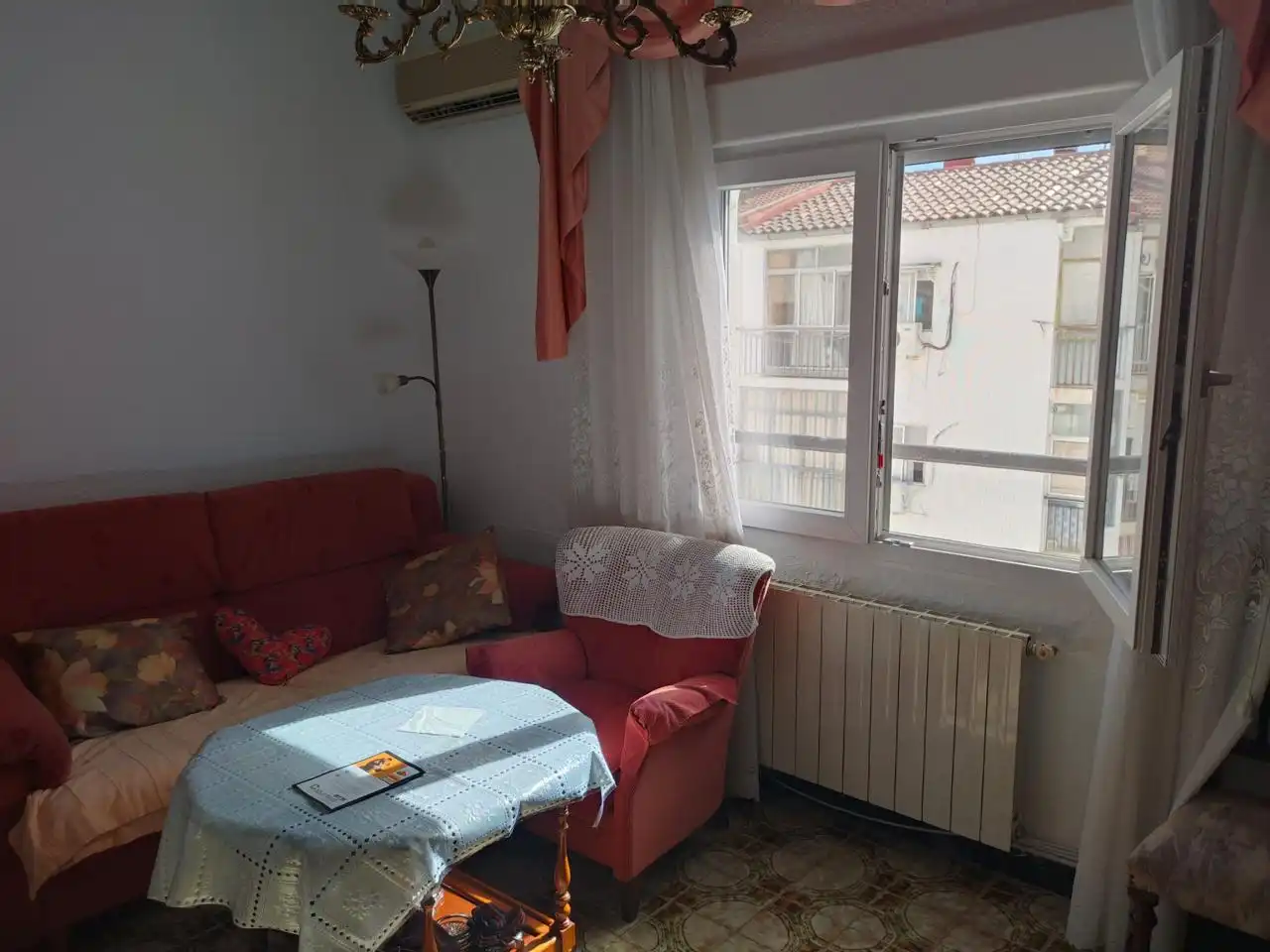Sala d'estar de Pis en venda en La Almozara