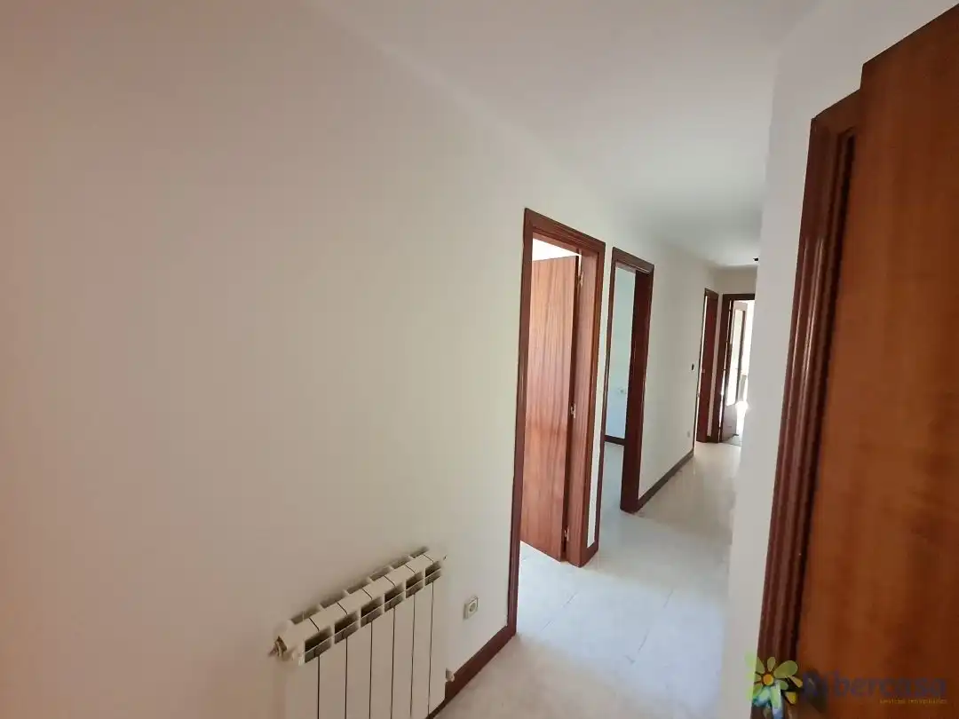 Piso en venta en Cintruénigo con Calefacción, Trastero y Balcón