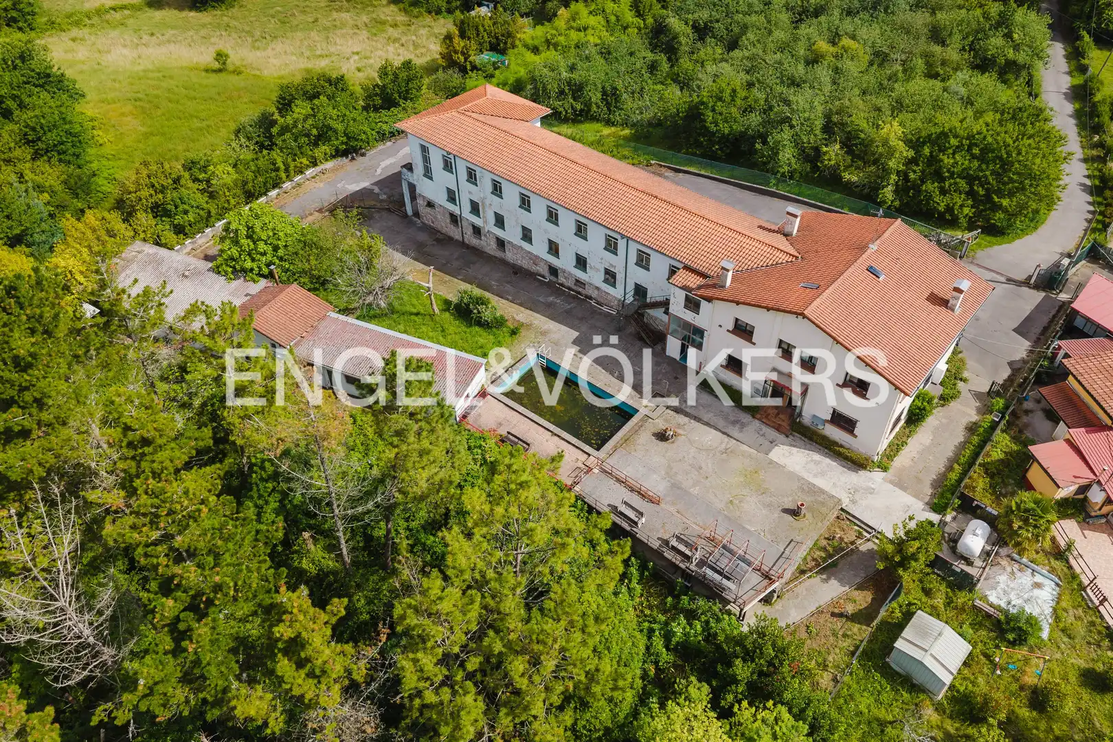 Exterior view of Houses for sale in Donostia - San Sebastián   with Air Conditioner, Heating and Private garden