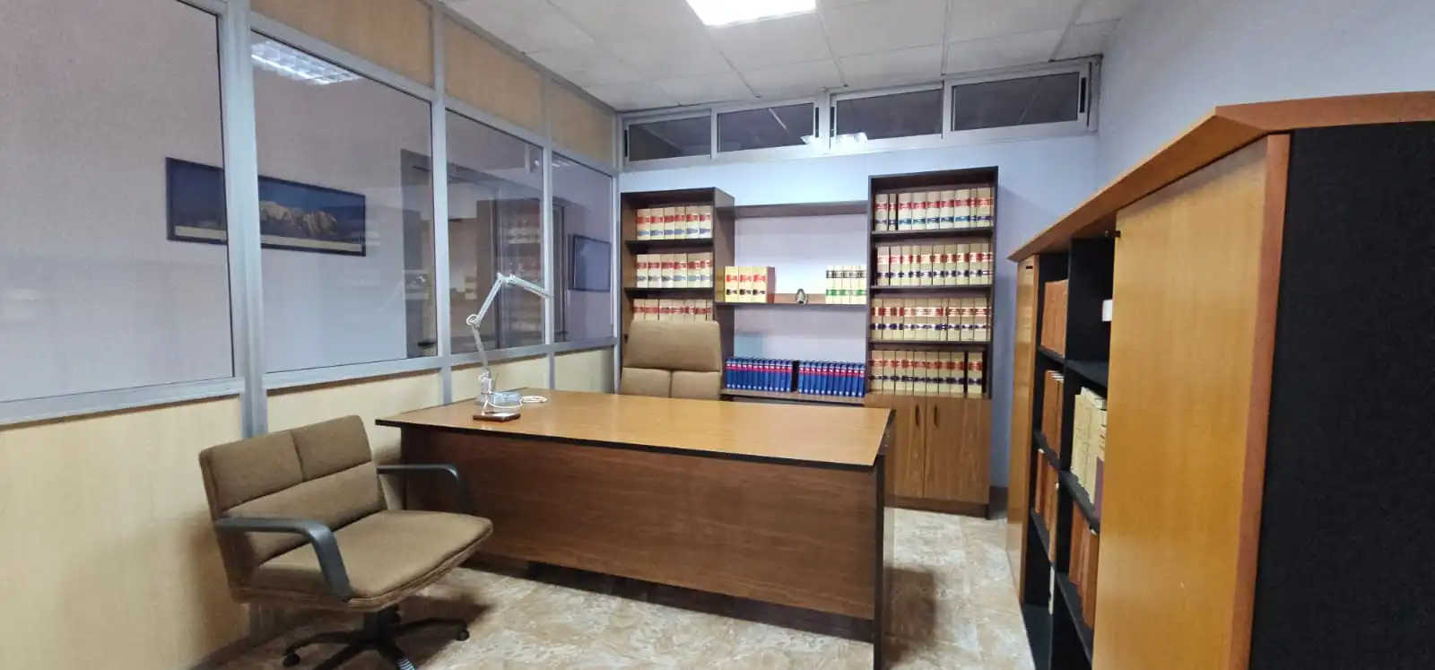 Local comercial en alquiler en Avenida Primero de Mayo, imagen 5