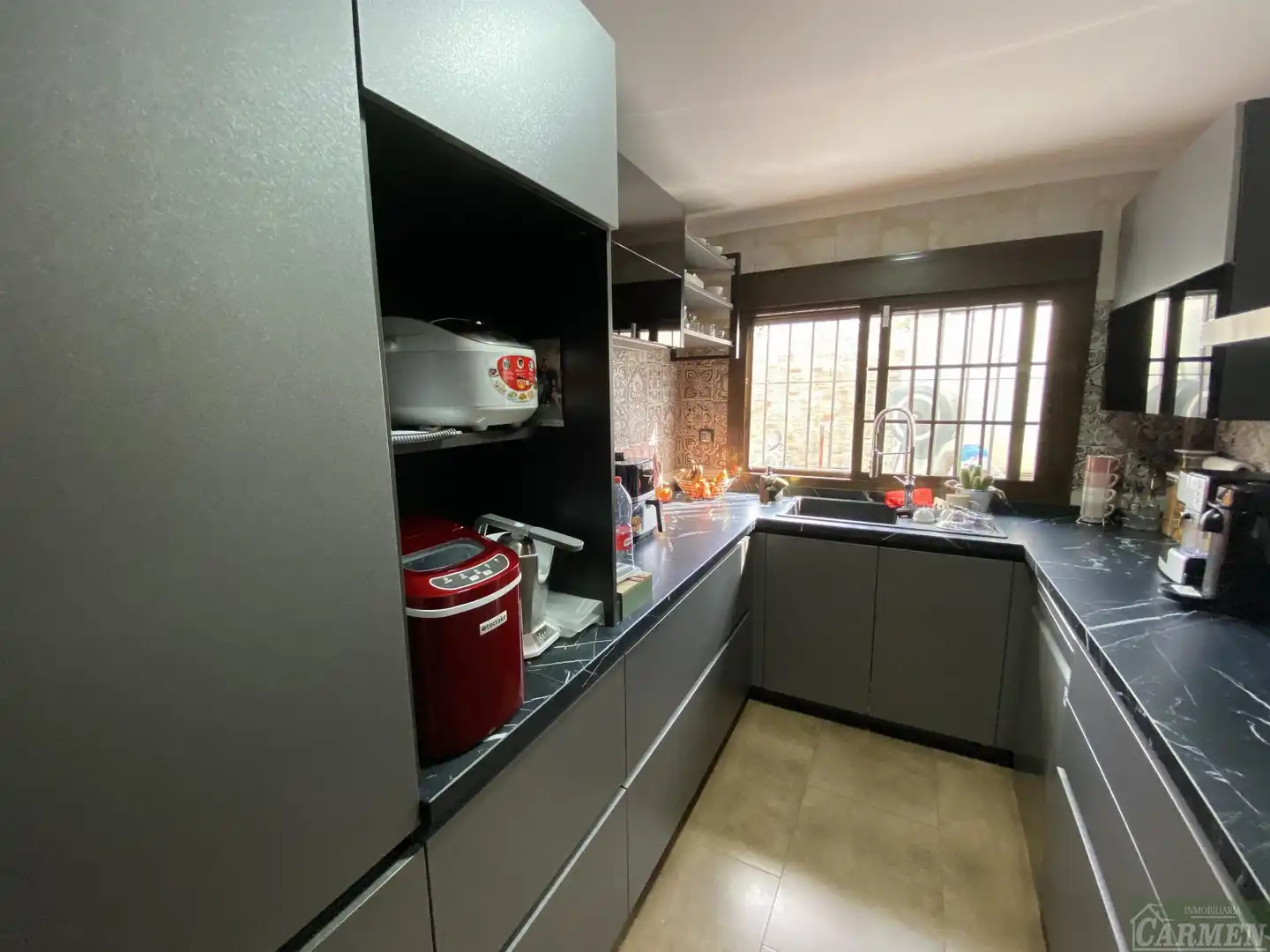 Kitchen of Houses for sale in Chiclana de la Frontera  with Air Conditioner, Heating and Storage room