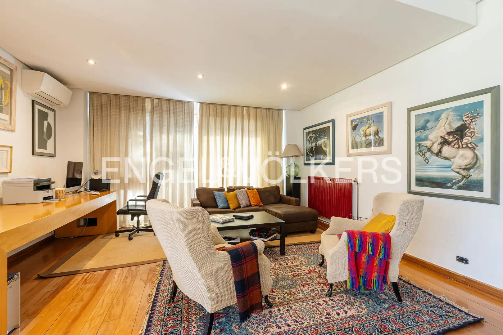Vista exterior de Casa o chalet en venta en Majadahonda con Aire acondicionado, Calefacción y Jardín privado