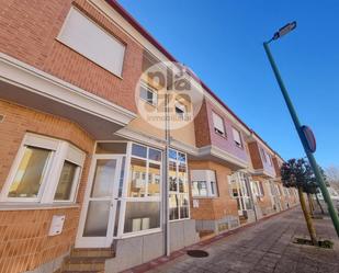 Exterior view of Single-family semi-detached for sale in Burgos Capital  with Heating, Terrace and Storage room