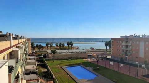 Foto 2 de Pis en venda a Les Salines - Pla de Sant Pere, Cubelles