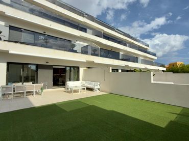 Casa amb piscina de lloguer a Calle Londres 9