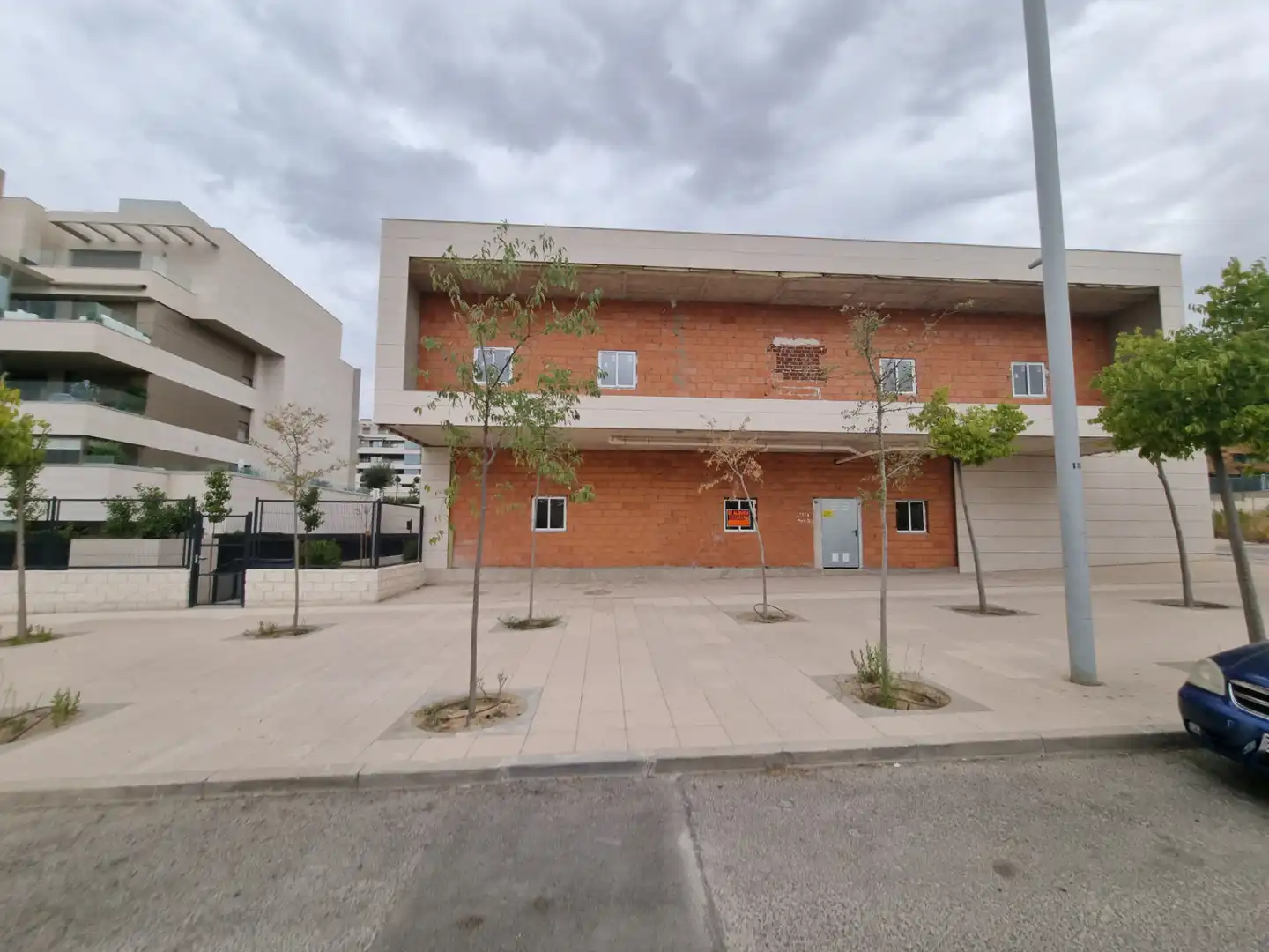 Vista exterior de Local en venta en San Sebastián de los Reyes