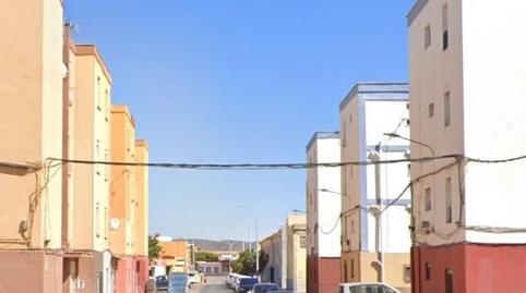 Foto 2 de Pis en venda a Calle Rota, San José - San Bernardo, La Línea de la Concepción