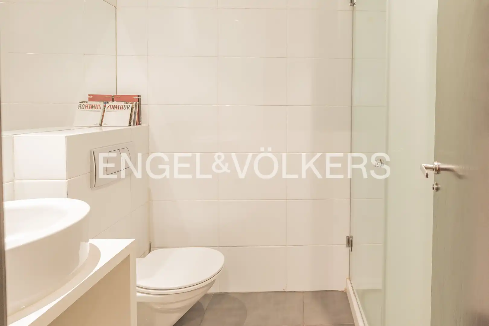 Baño de Piso en venta en Madrid con Aire acondicionado y Calefacción