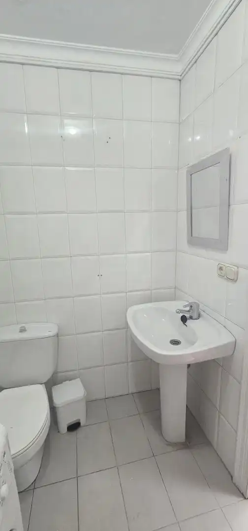Bathroom of Houses for rent in Granada  with Heating, Terrace and Furnished