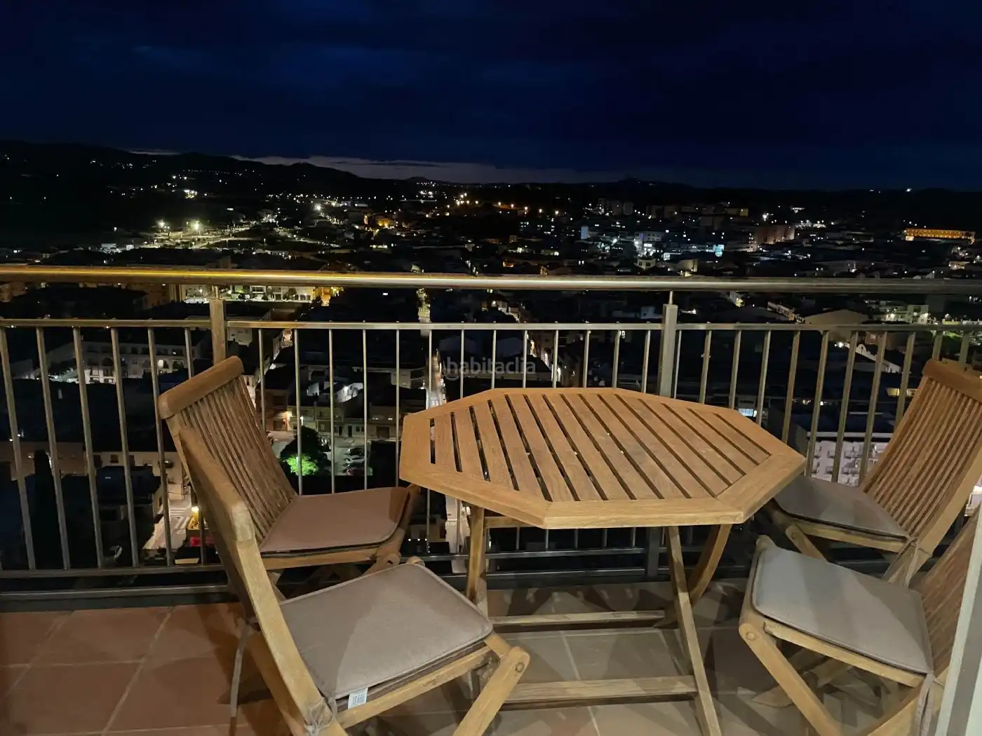 Apartament amb jardí de lloguer a Passeig del Mar 3, imagen 6
