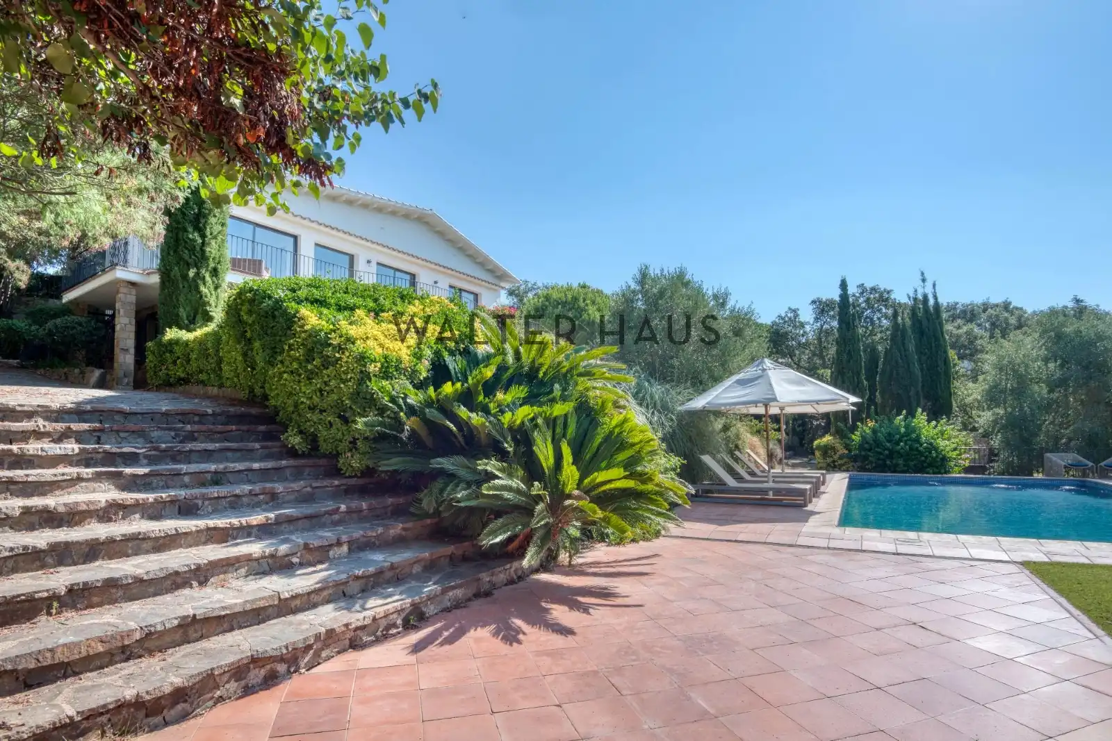 Casa amb terrassa en venda a Avinguda de Vallvanera, imagen 17