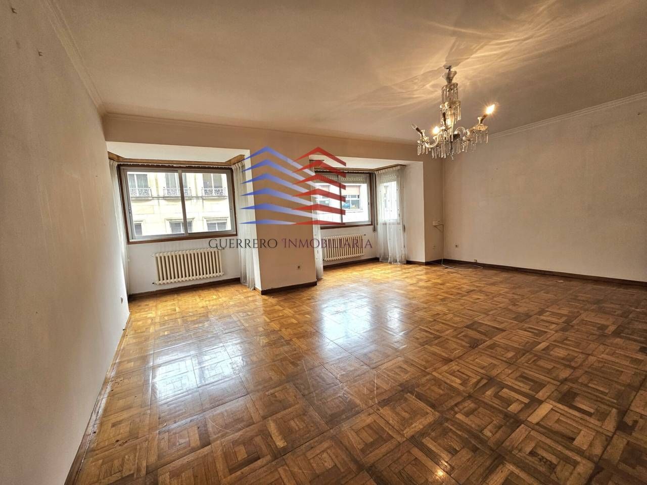 Piso en venta en Cardenal Quevedo, Centro, Ourense Capital