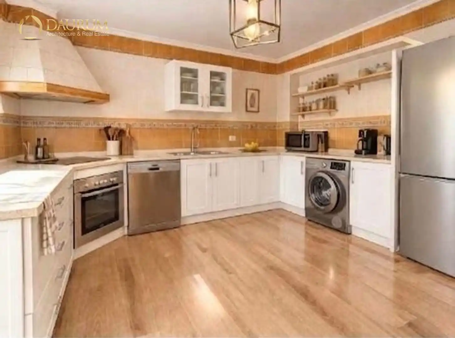 Detached house with pool for sale in CALLE PETRONIO, imagen 7