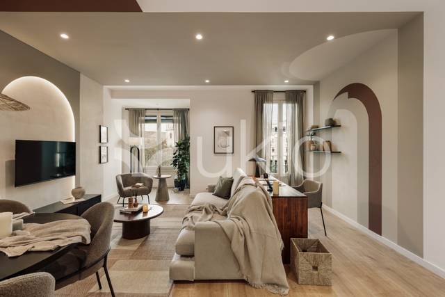 Apartamento en Alquiler en Gran Via de les Corts Catalanes en Dreta de l'Eixample