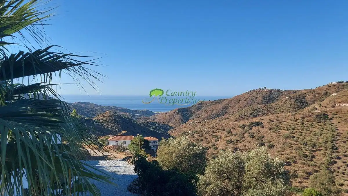 Vista exterior de Finca rústica en venta en Cómpeta con Aire acondicionado, Terraza y Trastero