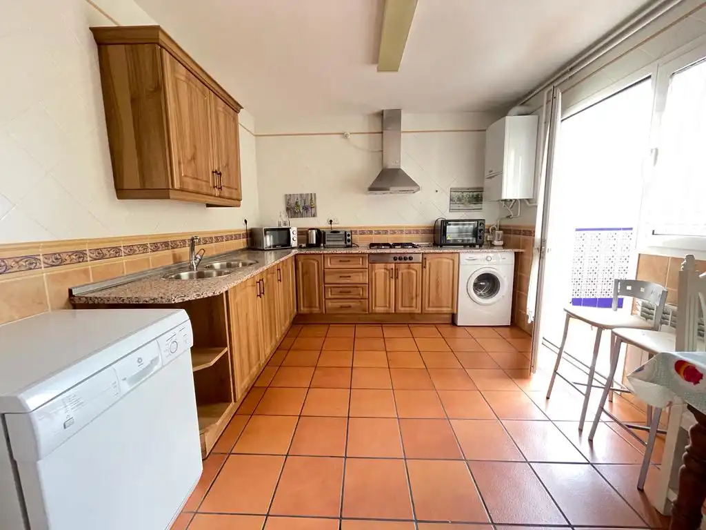 Cocina de Casa adosada de alquiler en Montejaque con Amueblado