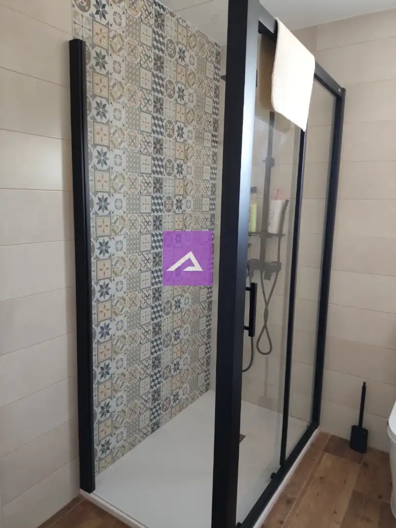 Bathroom of Houses for sale in Torrent  with Air Conditioner, Private garden and Storage room