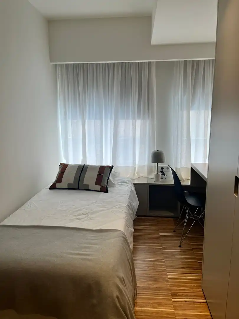 Apartamento de alquiler en Medico Manero Mollá, Barrio del Centro