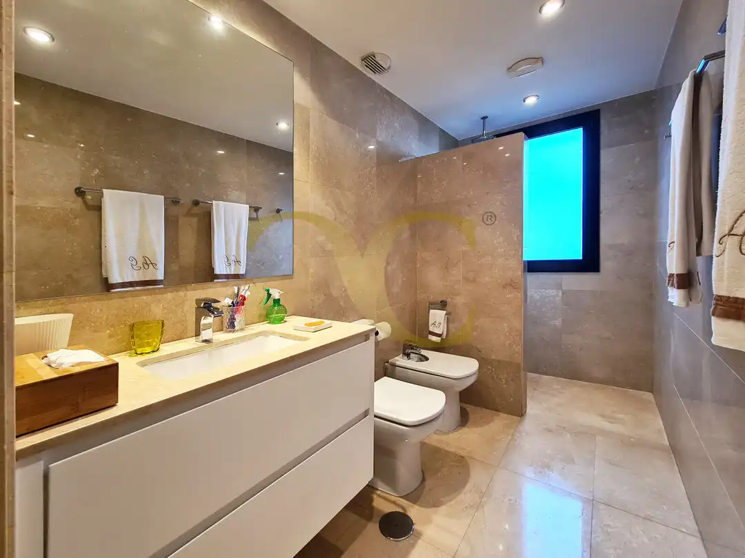 Baño de Casa o chalet en venta en Siero con Calefacción, Jardín privado y Trastero