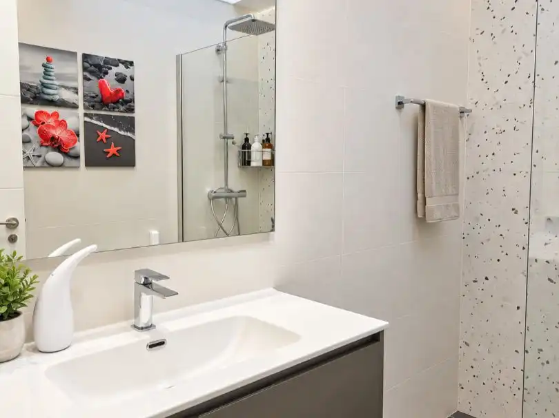 Casa a schiera con giardino in vendita a Carrer Pica d'Estats 16, imagen 5
