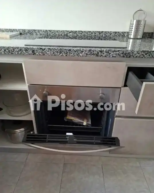 Cocina de Ático de alquiler en Almería con Amueblado
