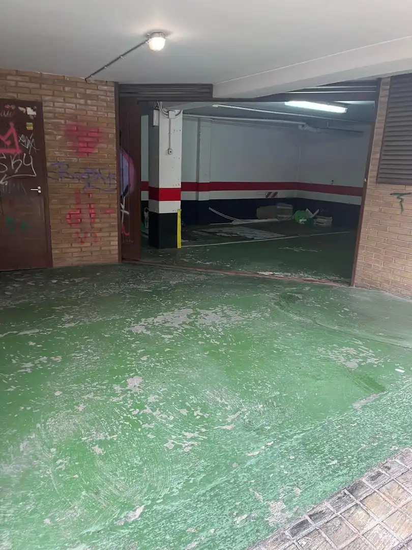 Parking de Garaje de alquiler en Zaragoza