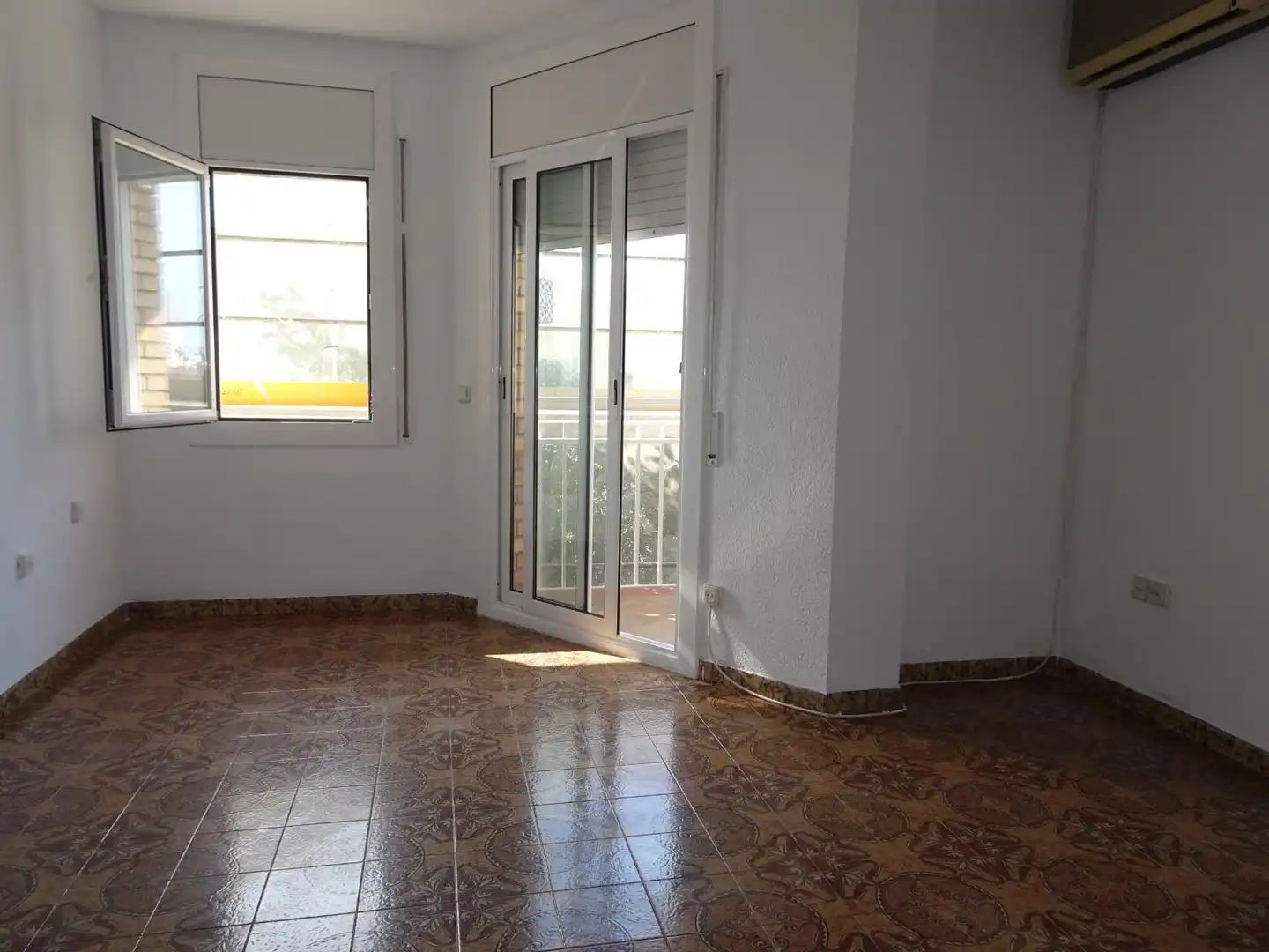 Flat with terrace for sale in Gorg - Progrés
