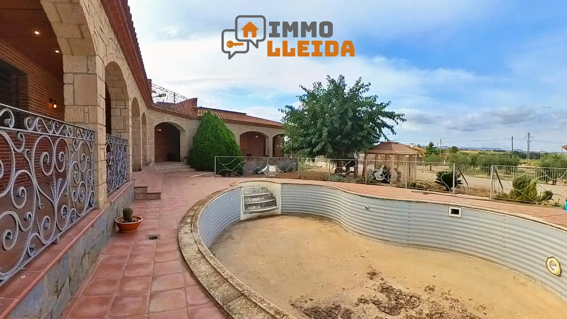 Vista exterior de Casa o chalet en venta en Arbeca con Calefacción, Terraza y Trastero