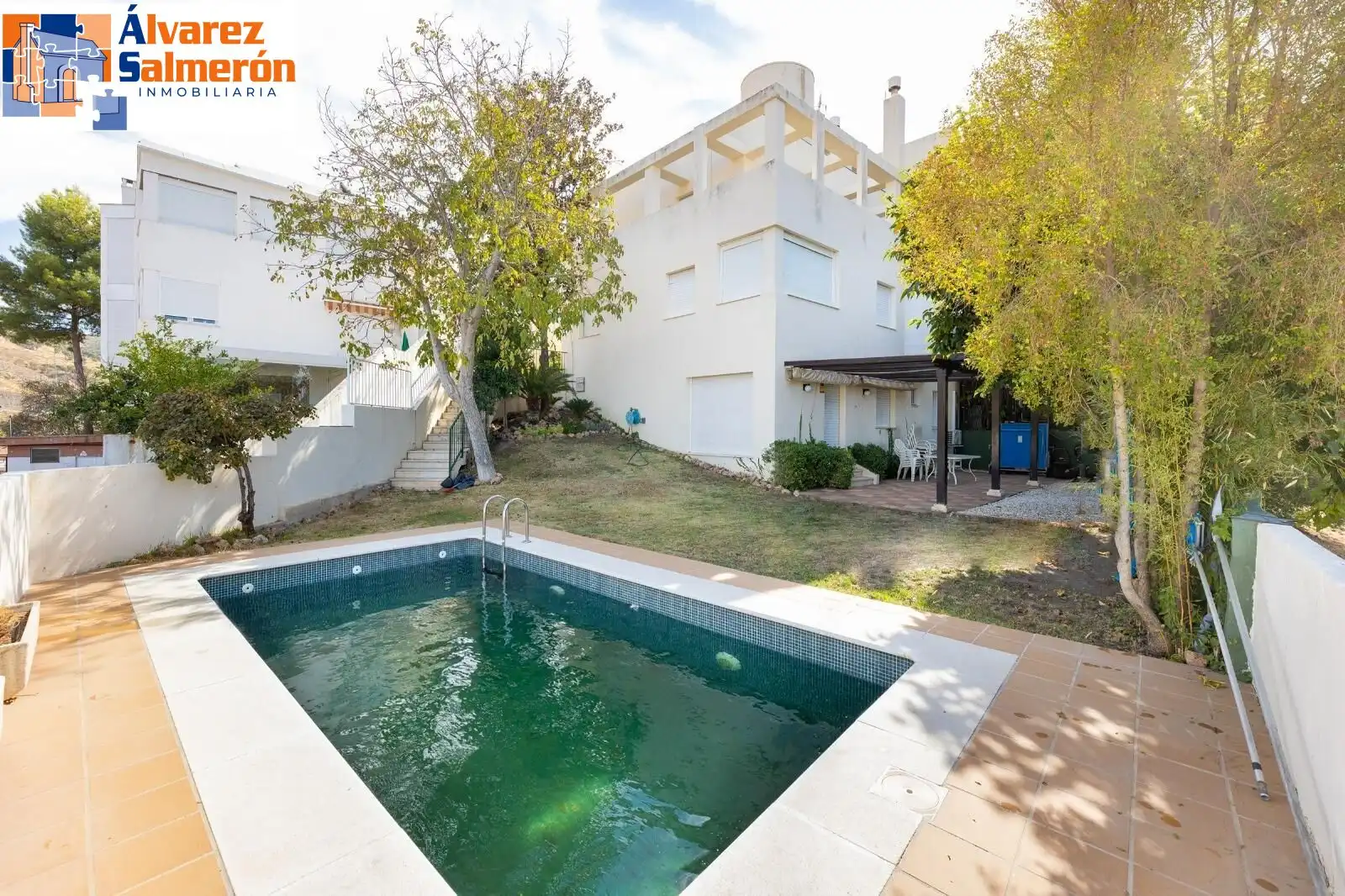 Swimming pool of Houses for sale in Granada  with Air Conditioner, Private garden and Terrace