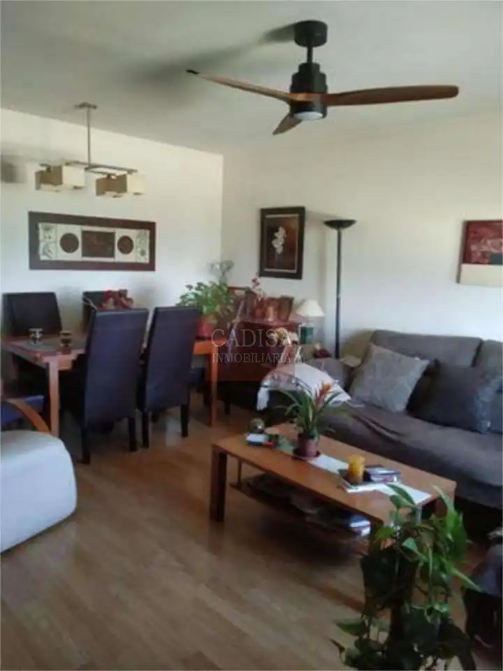 Sala de estar de Piso en venta en San Cristóbal de la Cuesta con Calefacción y Terraza