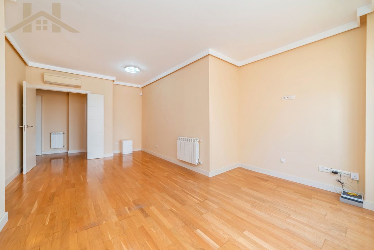 Flat for sale in Calle Marie Curie, Montecillo