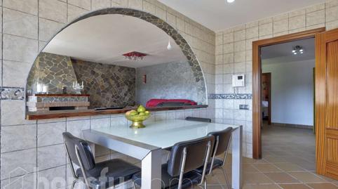 Foto 3 de Casa adosada en venda a Carrer de Lleó, ., Ca n'Oriol, Rubí