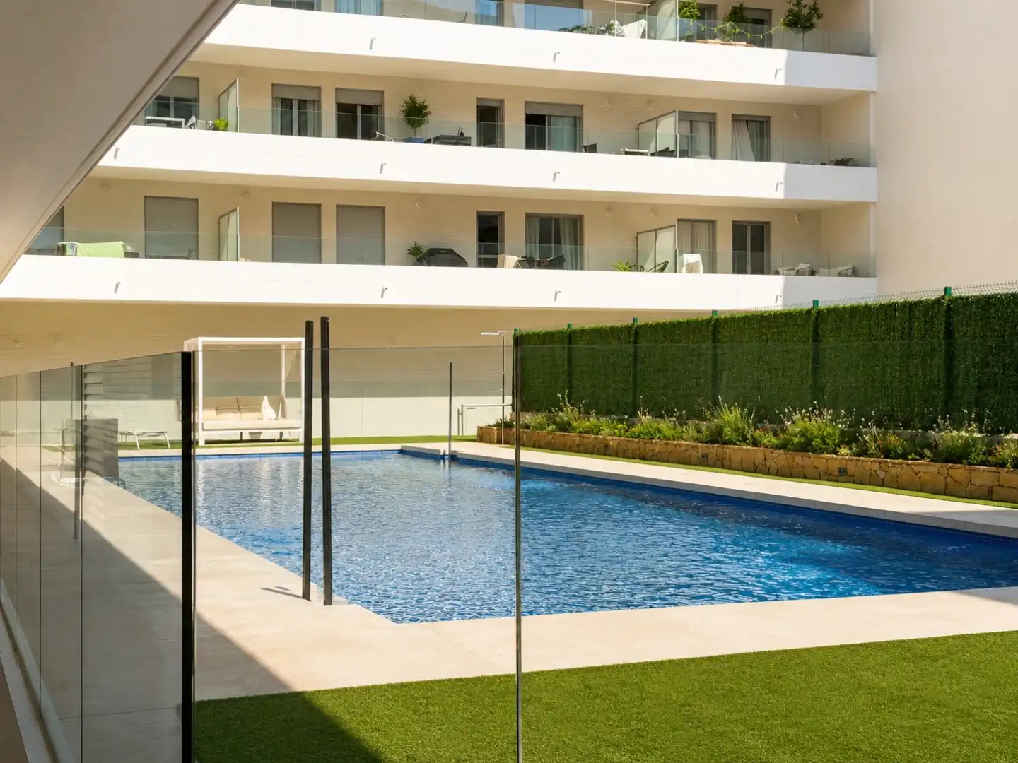 Wohnung mit Pool zum Verkauf in Avenida Miguel de Cervantes 59, imagen 2