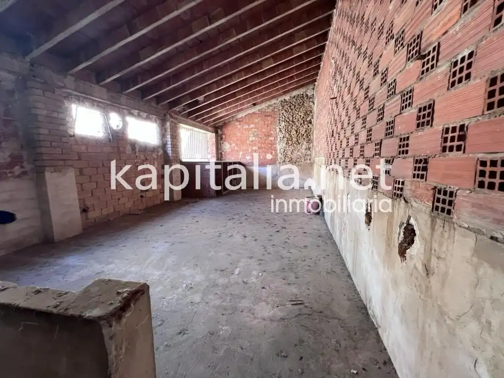 Piso en venta en La Llosa de Ranes con Terraza y Balcón