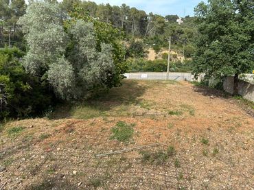 Terreny residencial en venda a Castellnou - Can Mir - Can Solà
