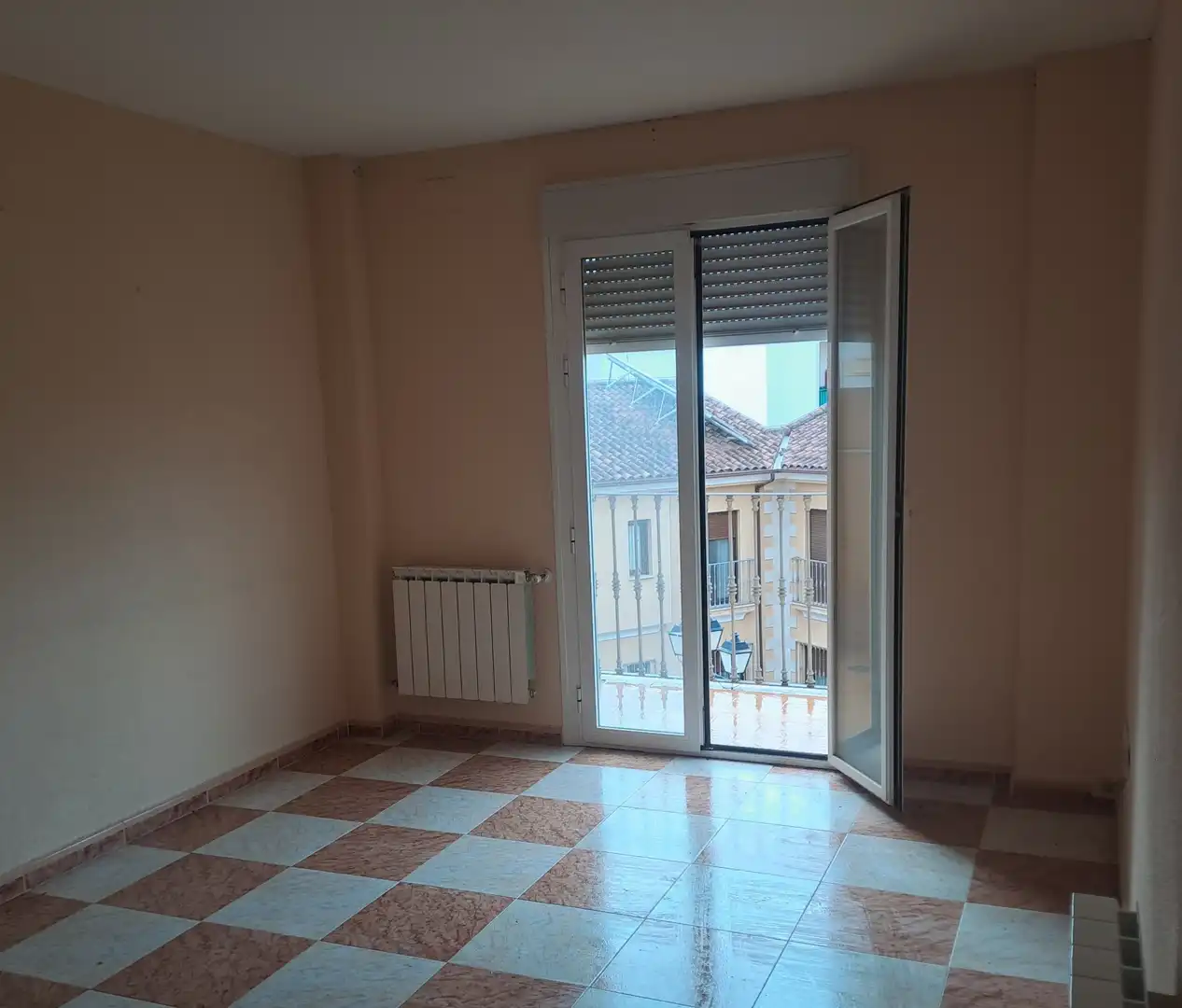 Piso en venta en C/ San Luis, Tomelloso