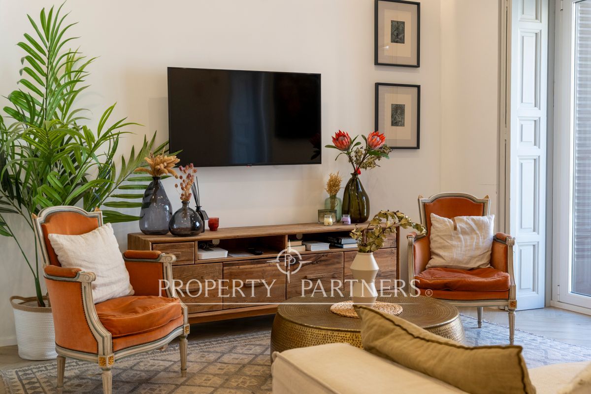 Sala d'estar de Apartament en venda en  Madrid Capital amb Aire condicionat i Calefacció