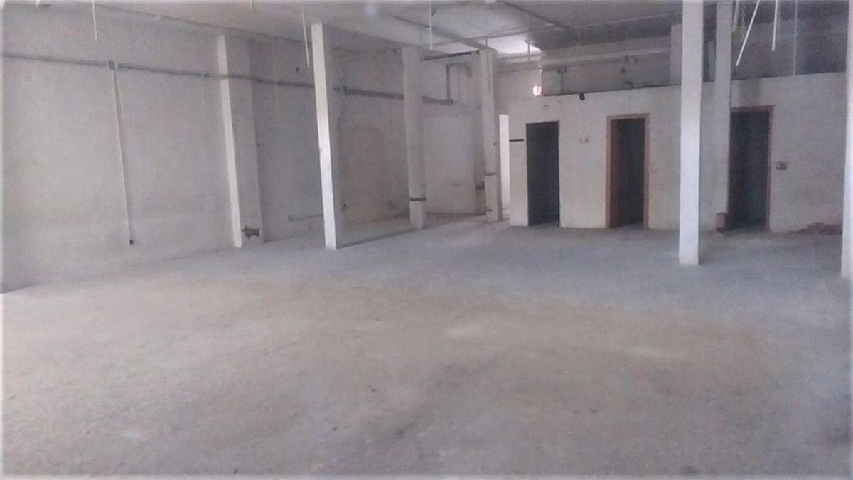 Premises for sale in  Madrid Capital