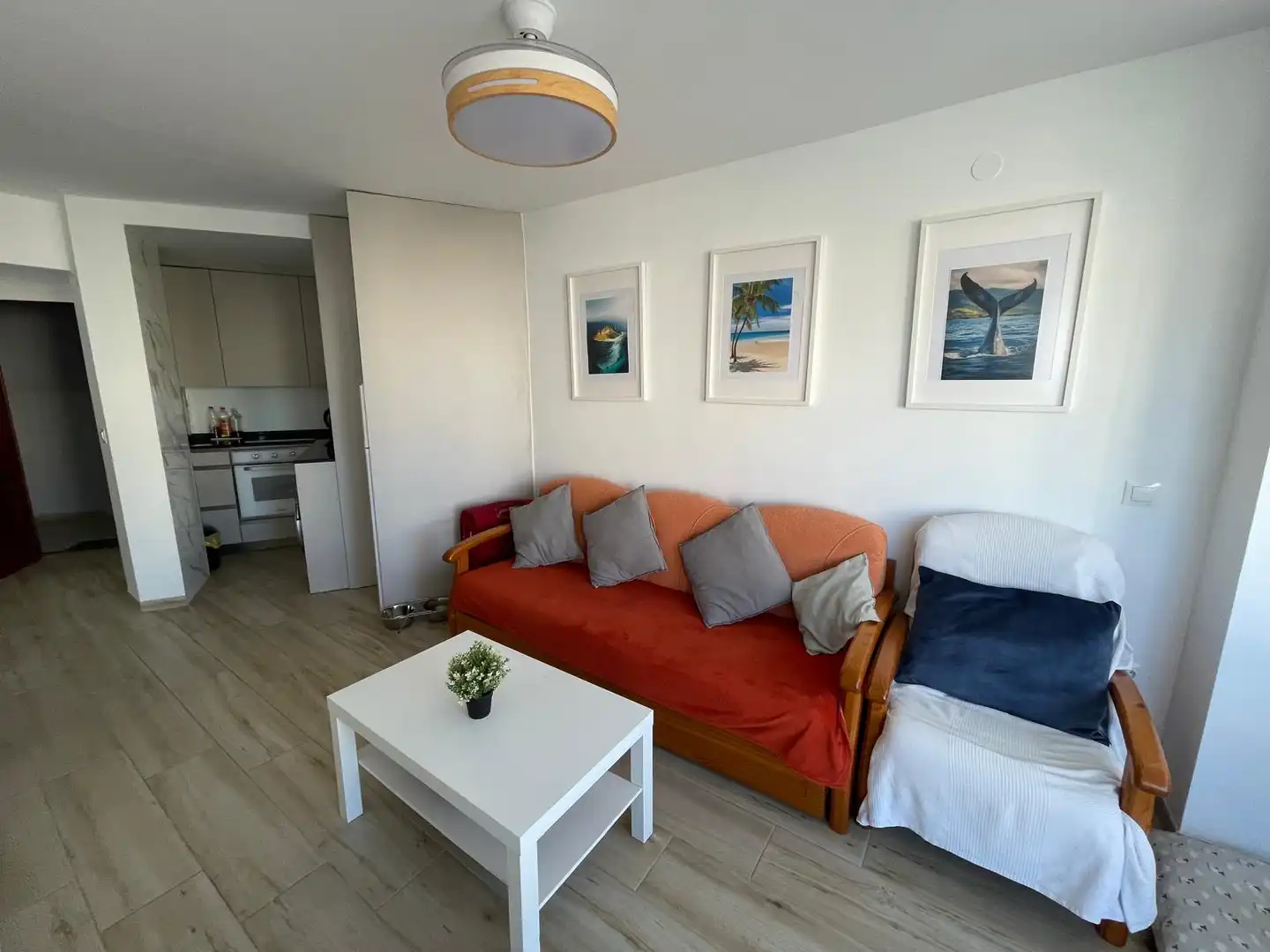 Sala de estar de Apartamento en venta en Torrox con Aire acondicionado, Amueblado y Internet